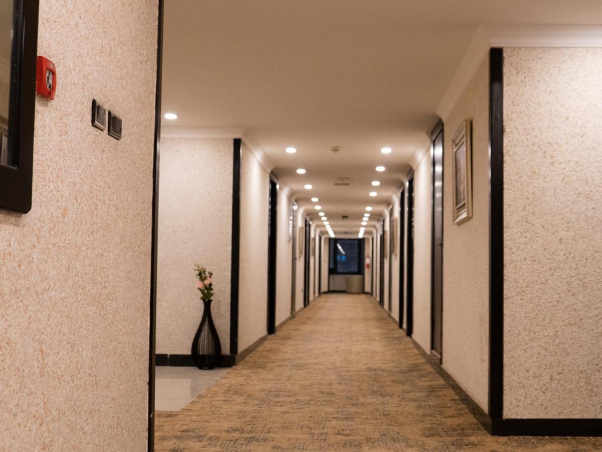 Arena Space Hotel Amman Bagian luar foto