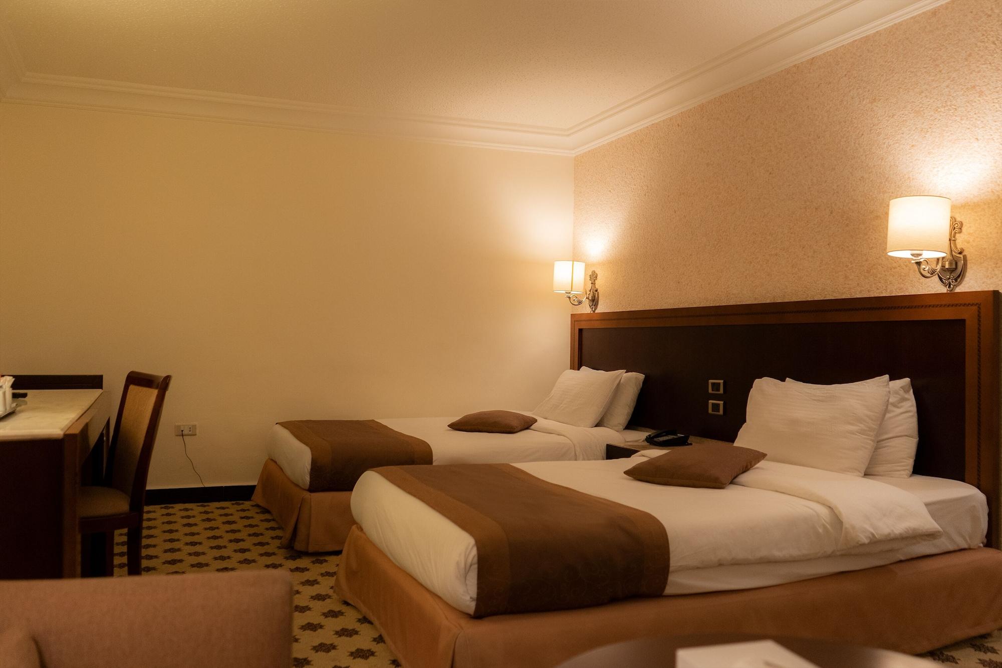 Arena Space Hotel Amman Bagian luar foto