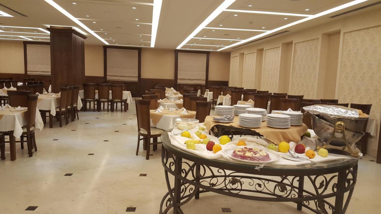 Arena Space Hotel Amman Bagian luar foto